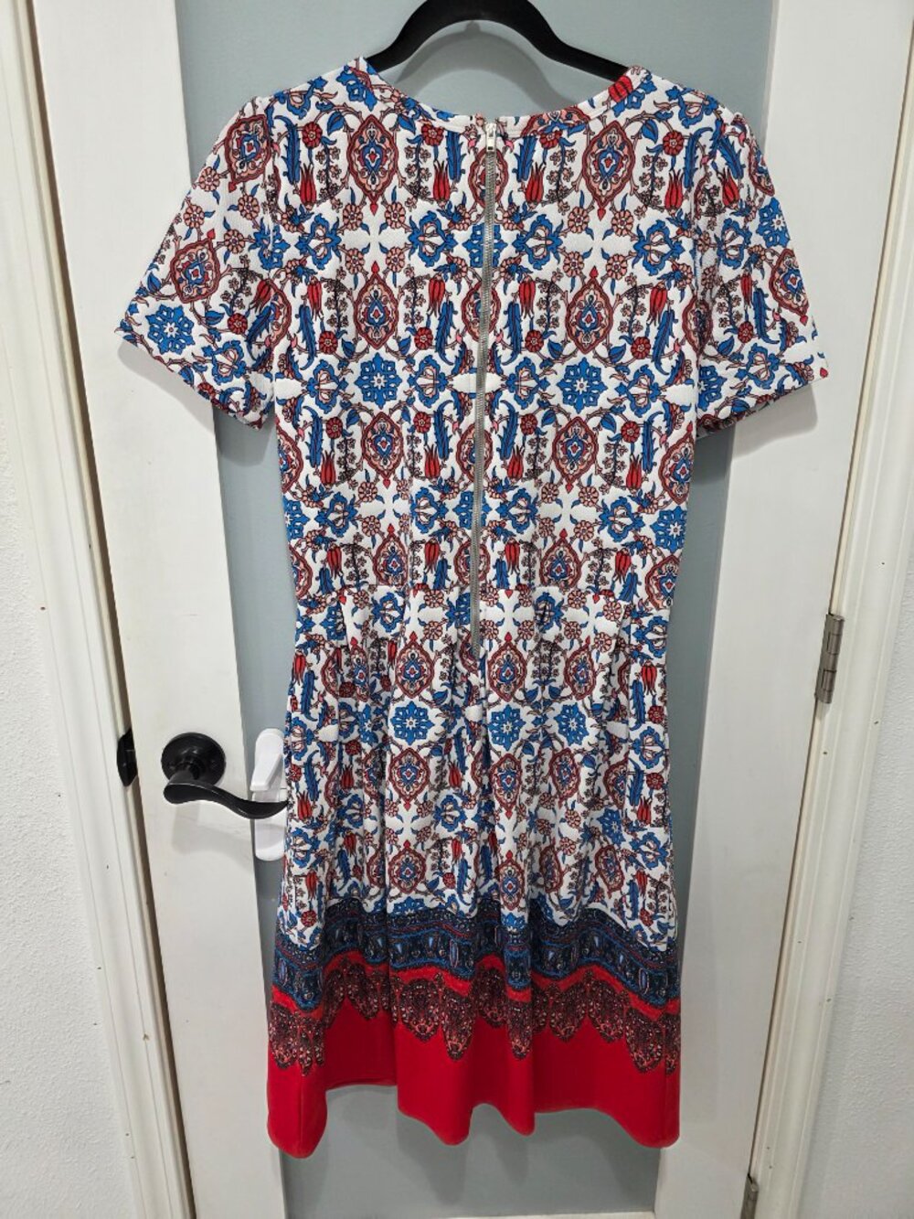LuLaRoe Amelia Dress Multicolor Print – XL – Fit & Flare Midi with Pockets - Picture 10 of 10